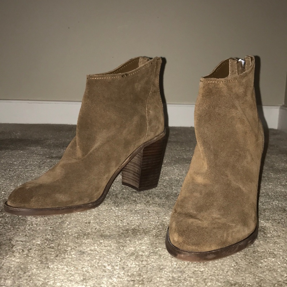 dolce vita brown suede boots